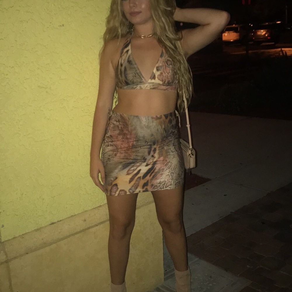 3 piece set.